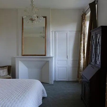 Chateau D'argoules, Baie De Somme Pres De La *